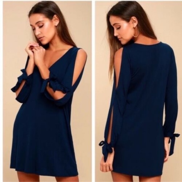 Lulus Dresses & Skirts - LULUS Glory of Love Navy Blue Split Sleeve Knit Shift Dress size S Long sleeve